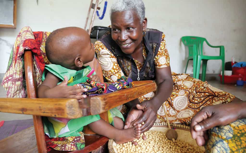 Mother counselor in Mabatini, Tanzania