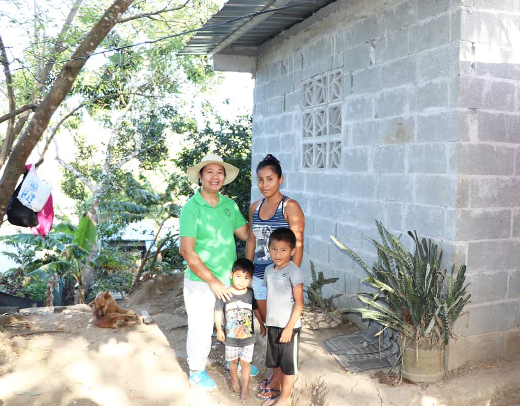 Building Homes  in Panama