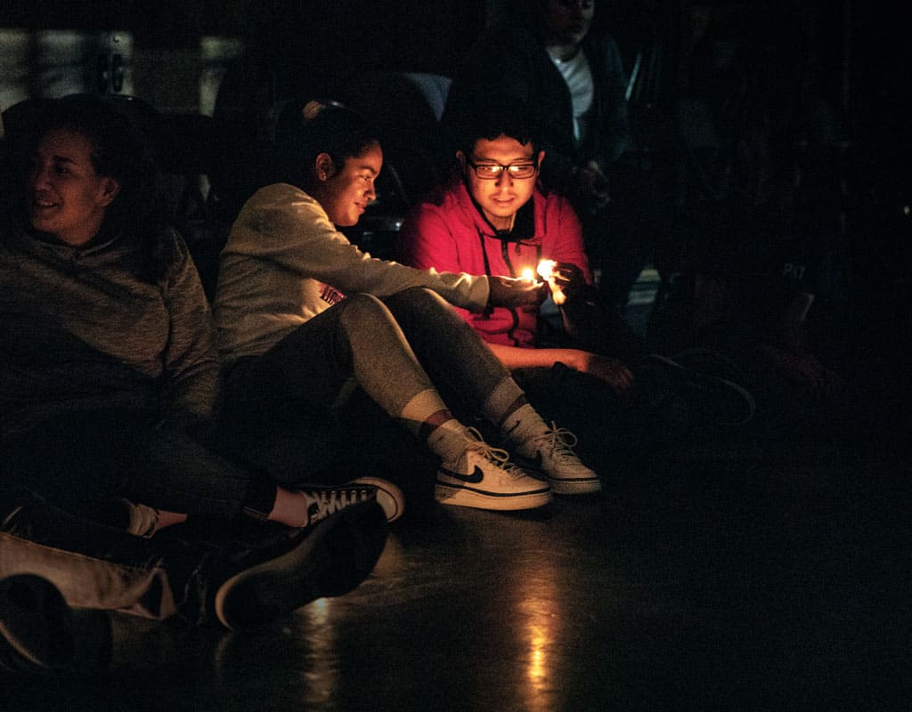 Young People in Chicago Go Forth in Peace