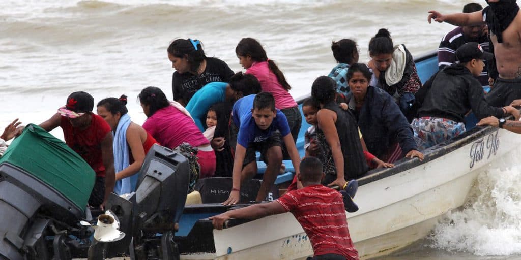 After Shipwreck, Bishops Denounce Treatment of Venezuelan Refugees