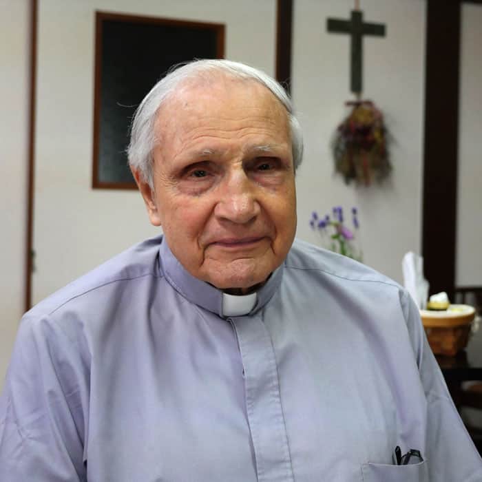 T-19jp239 Maryknoll Father James Jackson served in Japan for more than 60 years. (Peter Saunders/Japan)