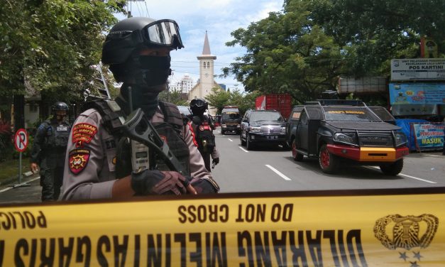 Police and Military in Indonesia to Step Up Security at Churches for Easter