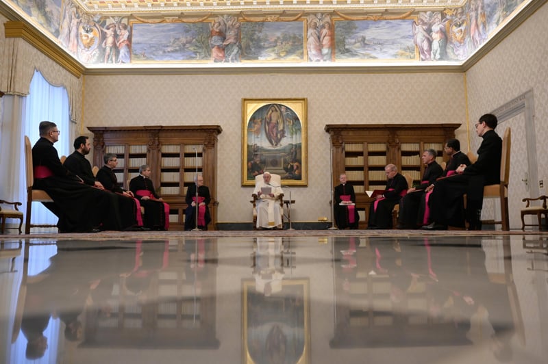 Pope Francis leads his general audience in the library of the Apostolic Palace at the Vatican April 28, 2021. The pope reflected on the theme of meditation as he continued his series of talks on prayer. (CNS photo/Vatican Media)