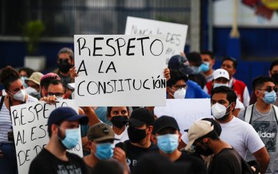 Salvadoran Lawmakers Remove Judges, Cause Chaos