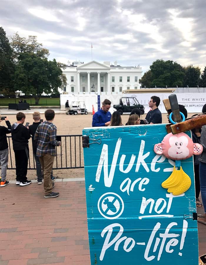 20210512T1030-CATHOLICS-SCIENTISTS-BIDEN-NUCLEAR-1247639 Catholics Join Scientists in Asking Biden to Seek Nuclear Disarmament: A sign denouncing nuclear weapons is seen near the White House in Washington Oct. 25, 2019. (CNS photo/Tyler Orsburn)