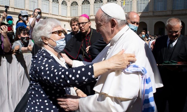 Darkness Does Not Mean the Devil Has Won, Pope Says