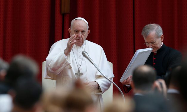 Prayer is like a Musical Score, Giving Life Melody, Meaning, Pope Says