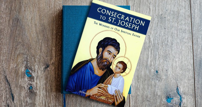BOOK 'CONSECRATION TO ST. JOSEPH' For Fathers, St. Joseph Is Strong Model of Humility, Service, Says Priest: After World Mission Sunday Mass at St. Ferdinand Church, pastor Father Jason Torba and Cardinal Blase Cupich greet the congregation, including all those who do mission in Chicago. (Julie Jaidinger, Chicago Catholic/U.S.)