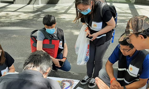 Vancouver Street Volunteers Hope to Build Bridges with First Nations