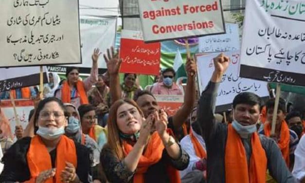 Christians Fight Forced Conversions in Pakistan