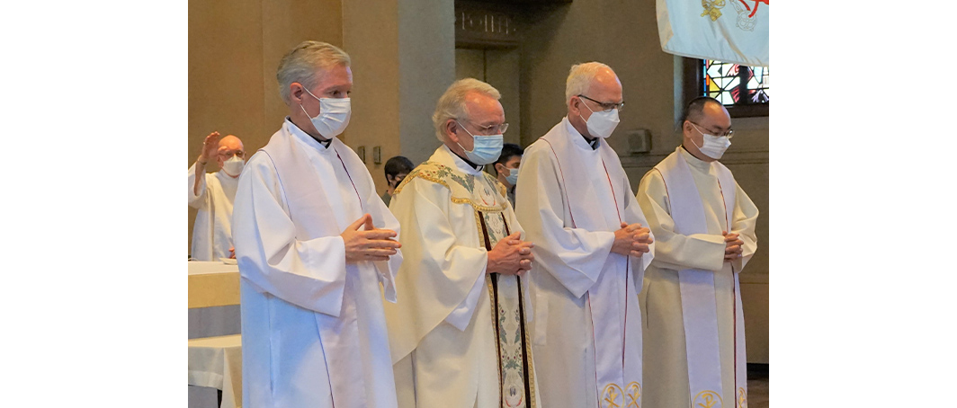 Maryknoll Fathers and Brothers Installs New Leadership Council