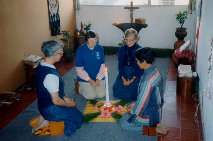 Contemplative Community members at prayer in the Lemoa chapel: (clockwise) Maryknoll Sisters Theresa Baldini (visiting), Rose Mary Jene, Helen Werner and Consuela Torrecer. (Courtesy of Maryknoll Sisters/Guatemala)