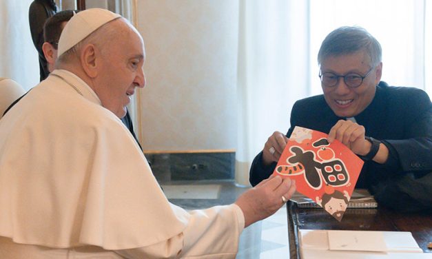 Pope Meets Hong Kong Bishop, Records Messages to Chinese Catholics