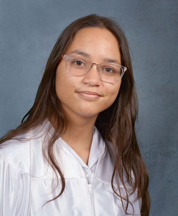 Ava Quirindongo, an 8th grader at Good Shepherd Catholic School in Orlando, Florida, won third place in Division I of the Maryknoll Student Essay Contest.