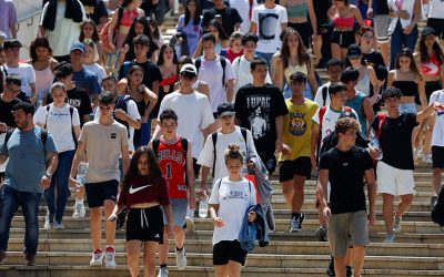 Pope Advises Young People to Look Beyond ‘Shortsighted’ Ideologies