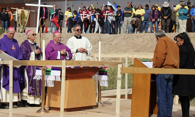 Border Mass Honors Migrants who Died while Crossing