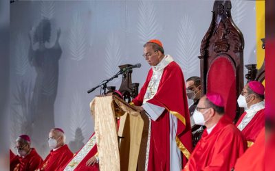 Salvadoran Cardinal Recalls Rough Seas of His Episcopacy, and St. Romero