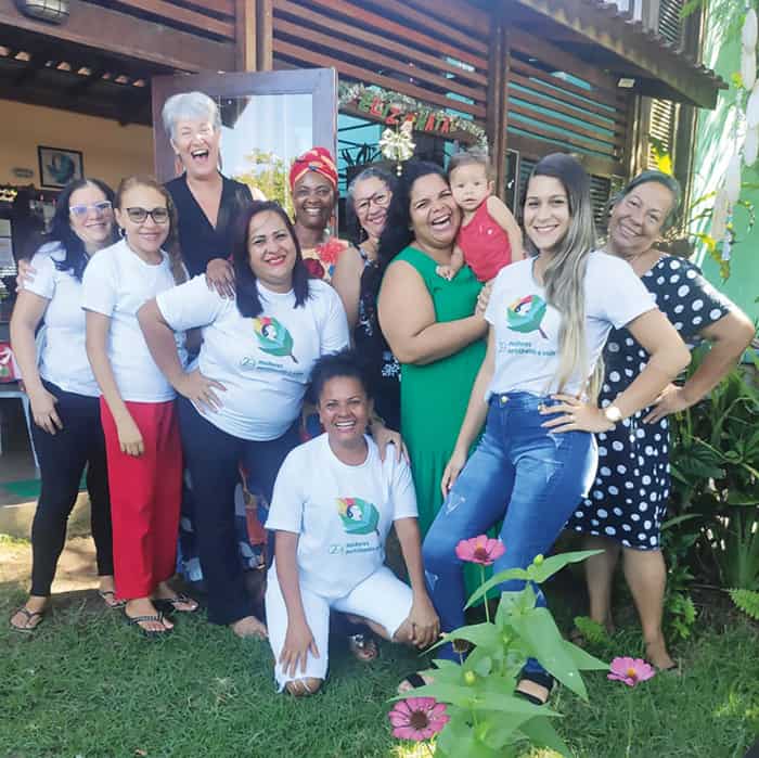 alt-40-44-Economic-Justice-Afya-02 Cooperative members and associates gather at AFYA. Many Maryknoll missioners have served along with cooperative members during AFYA’s 23 years. (Courtesy of Kathy Bond/Brazil)