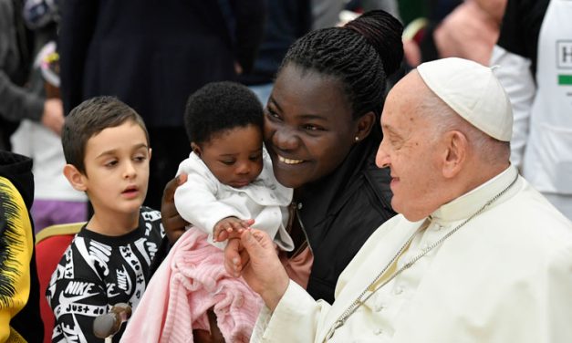 ‘Poverty is a Scandal,’ Pope Says on World Day of the Poor