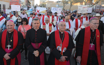 Hundreds Join El Paso Bishop’s Protest against Mass Deportation