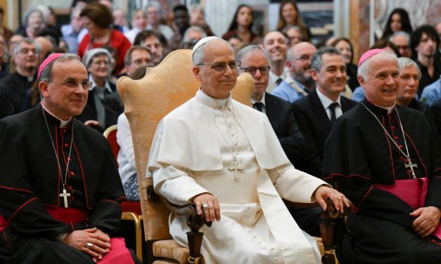 Decisions Must Be Rooted in Nonviolence, Pope Says