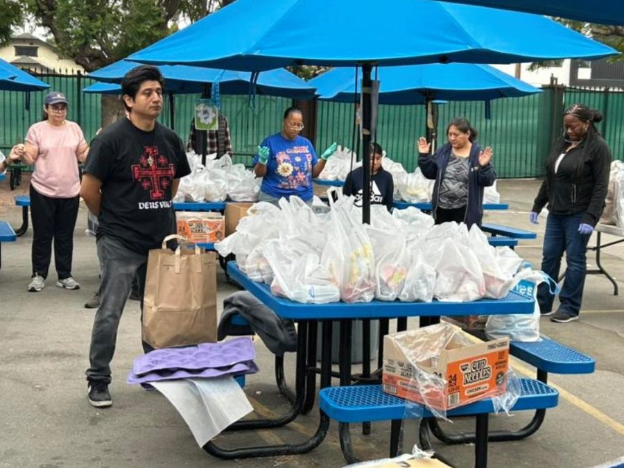Catholics in Los Angeles Come Together to Help Others Amid Deportation Fear