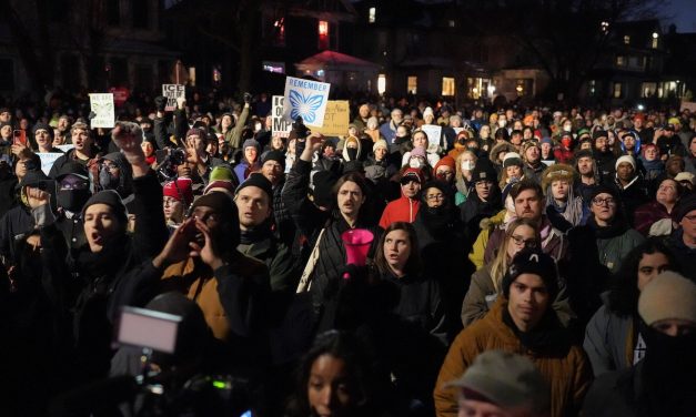 After ICE Shooting, Minneapolis Archbishop Pleads for Prayers, Calm