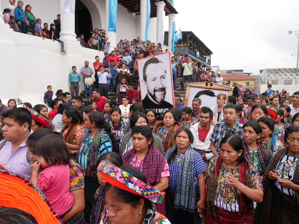 The Tz’utujil Maya people in Santiago Atitlán, Department of Sololá, honor the legacy of Blessed Father Stanley Rother, who served as a missionary not only in a pastoral capacity to this community but also promoted social, educational, and community development projects.