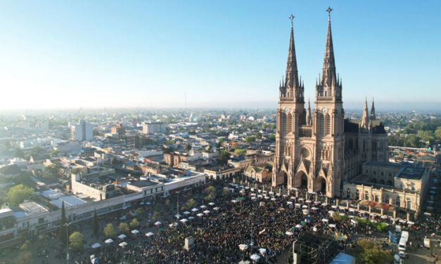 Ahead of Papal Visit, Archbishop Warns of a ‘Wounded Argentina’